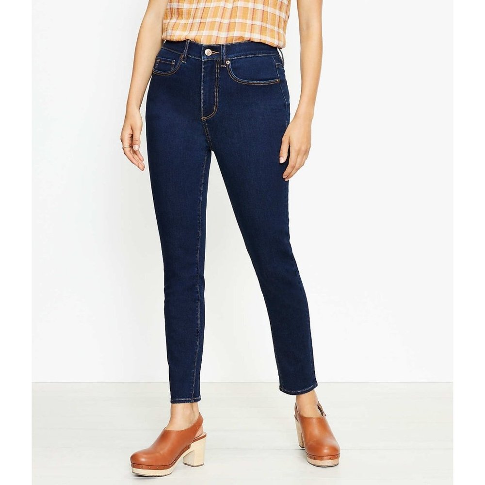 Made and Loved Loft Curvy Skinny Jeans In Rinse Wash Size 27 Size 4